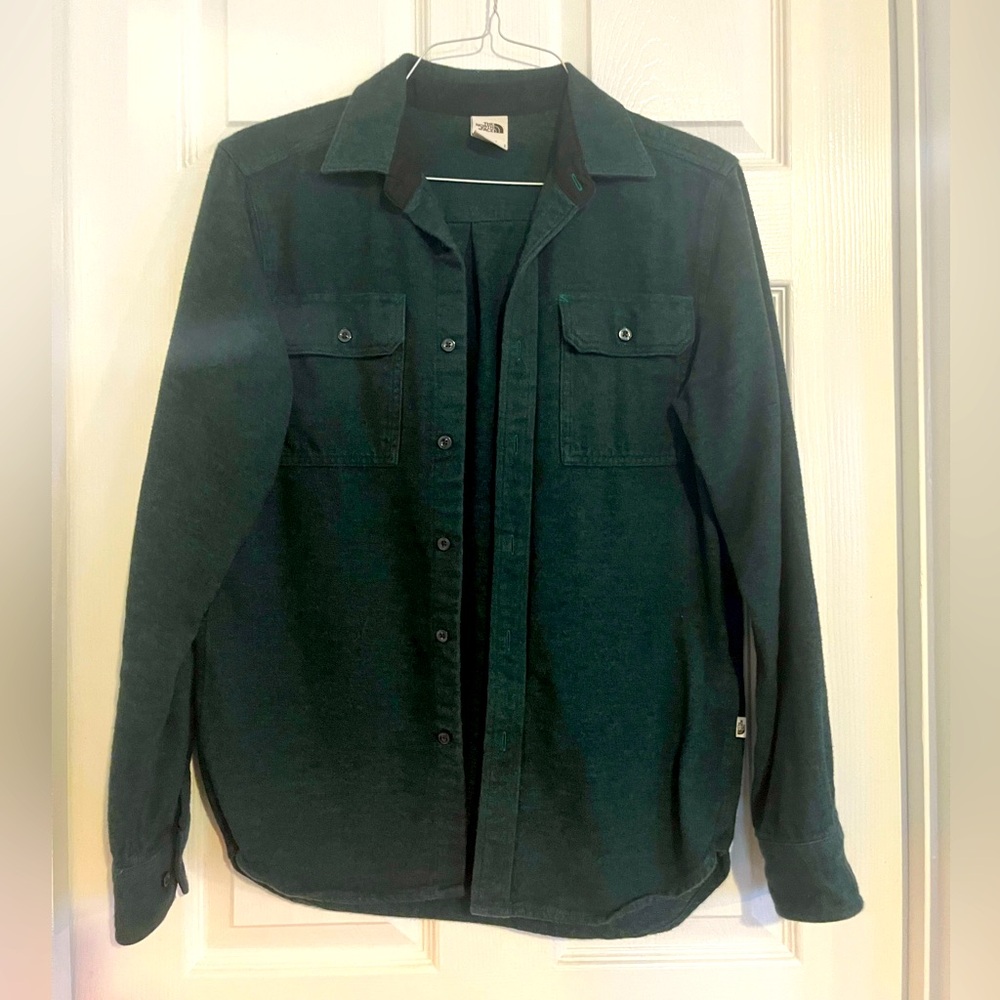 The North Face men’s green button down shirt